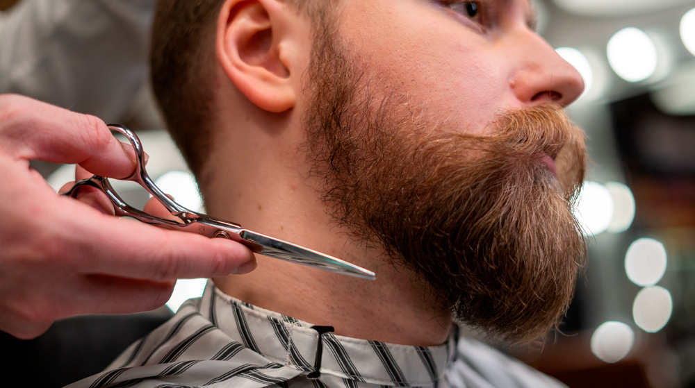 ¿Cuál es la mejor tecnica para cortar pelo de la barba?